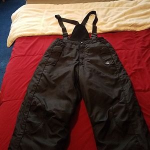 Black youth snow pants size 10/12